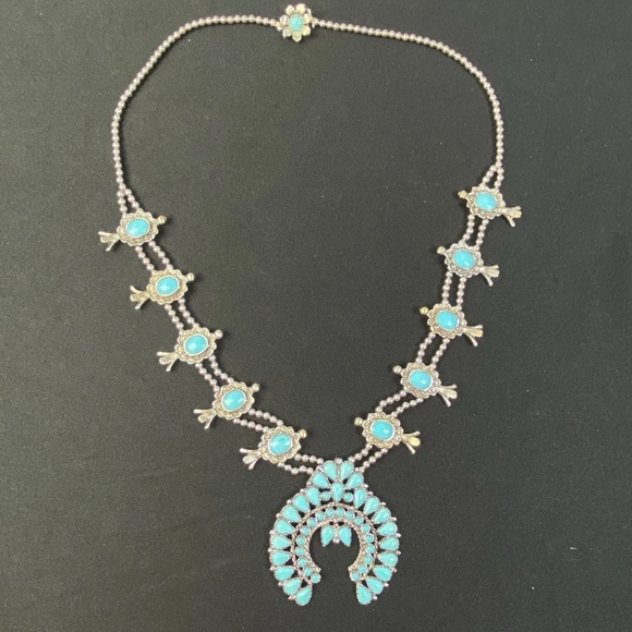 Vintage Necklace Squash Blossom Faux Turquoise Poured Glass 26" Long Silvertone - Picture 11 of 15